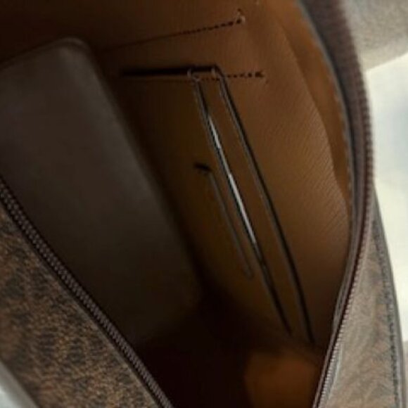 Michael Michael Kors Pratt Small Messenger Tote Crossbody Brown NWT MSRP $448 - Picture 5 of 7